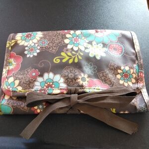 Thirty One 31 Fold It Up Organizer Trifold Floral Fanfare Coupon NO NOTEPAD